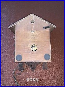 Black Forest Cuckoo Clock For Spares And Repairs In Good Condition