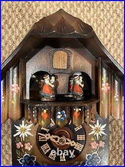 Der Frohliche Edelweiss Wanderer Swiss Musical Movement Handpainted Cuckoo Clock