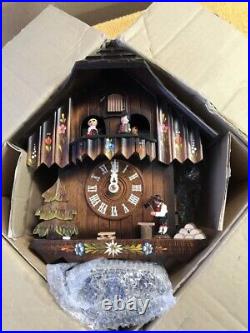 New cuckoo clock black forest musical. Working with original box and doc