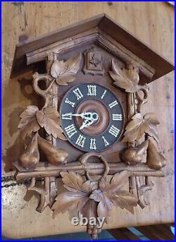 Pretty Vintage Black Forest Cuckoo G & H Wall 30-Hour Striking Clock ca. 1875